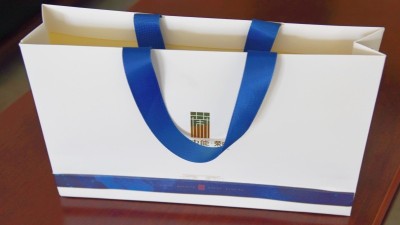 金秋彩印|白卡纸手提袋定制避坑指南
