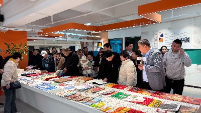以印为友，聚力共赢|行业同仁到访郑州金秋彩印印刷厂